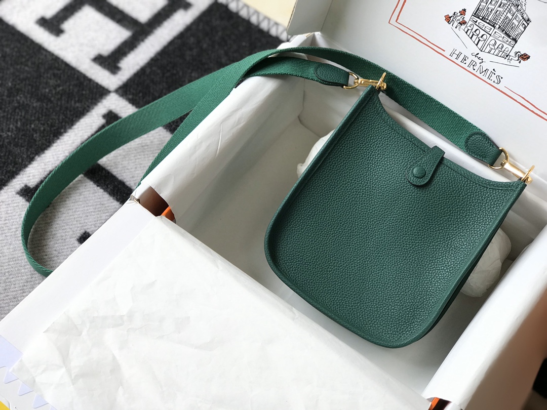 Hermes Evelyne 16 Amazone TPM Shoulder Bag In Dark Green Clemence Leather